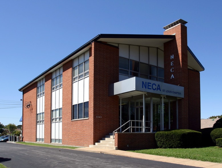 Primary Photo Of 3245 Hampton Ave, Saint Louis Office For Sale