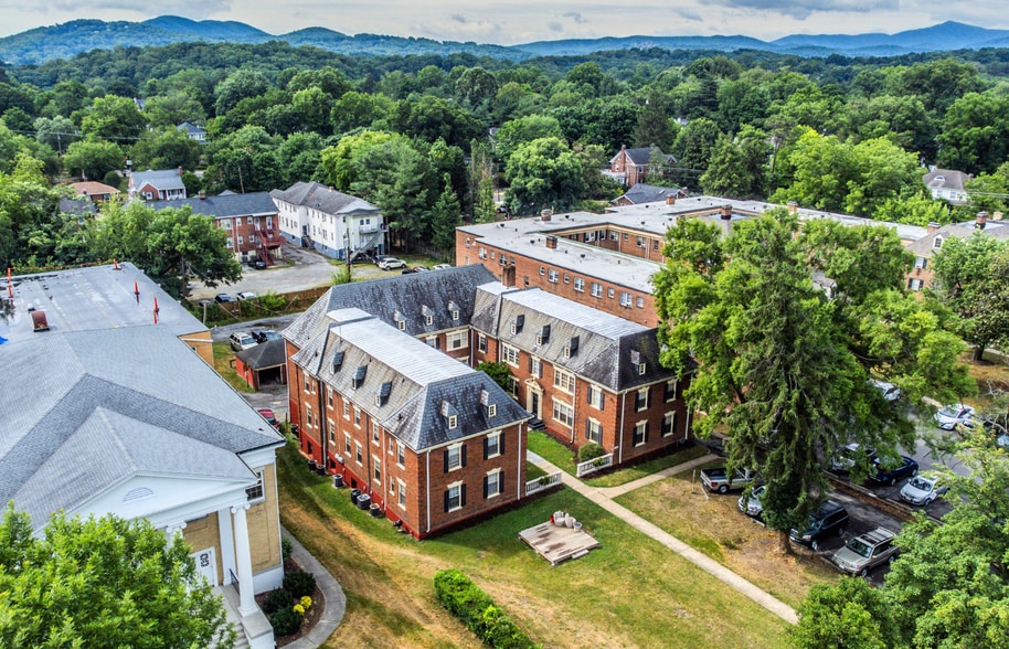 Primary Photo Of 1712 Grandin Rd SW, Roanoke Multifamily For Sale
