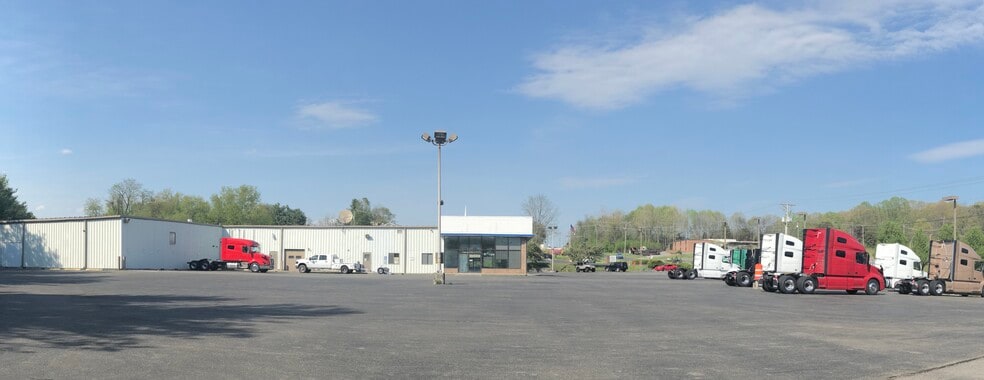 More Photos Of 1601 Bob White Blvd, Pulaski Auto Dealership For Sale