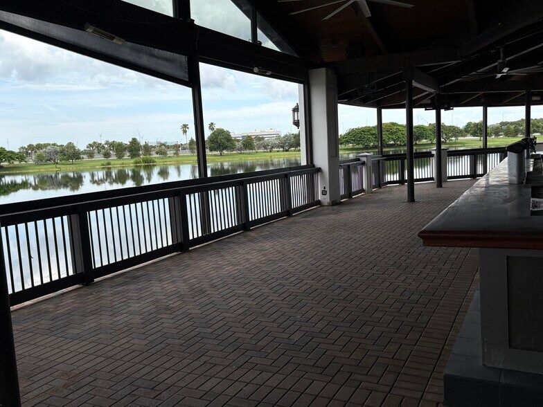 More Photos Of 15500 SW 29th St, Miramar Restaurant For Lease