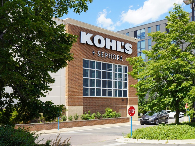 More Photos Of , Chicago General Retail For Sale