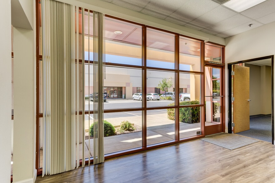 More Photos Of 871 Cotting Ct, Vacaville Warehouse For Lease