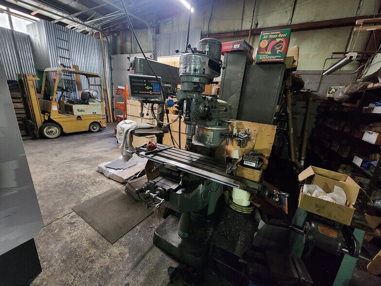 More Photos Of 229 Marion St, Scranton Warehouse For Sale