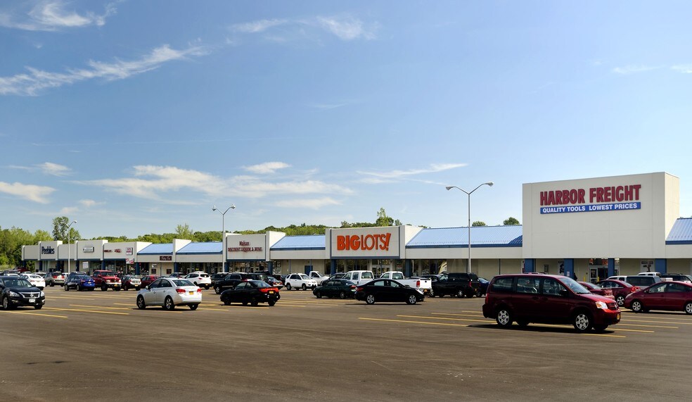 More Photos Of 6465-6515 Brockport-Spencerport Rd, Brockport Freestanding For Lease