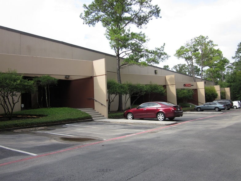More Photos Of 2407 Timberloch Pl, The Woodlands Light Distribution For Lease