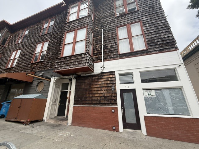 Primary Photo Of 3489 16th St, San Francisco Storefront Retail Residential For Lease