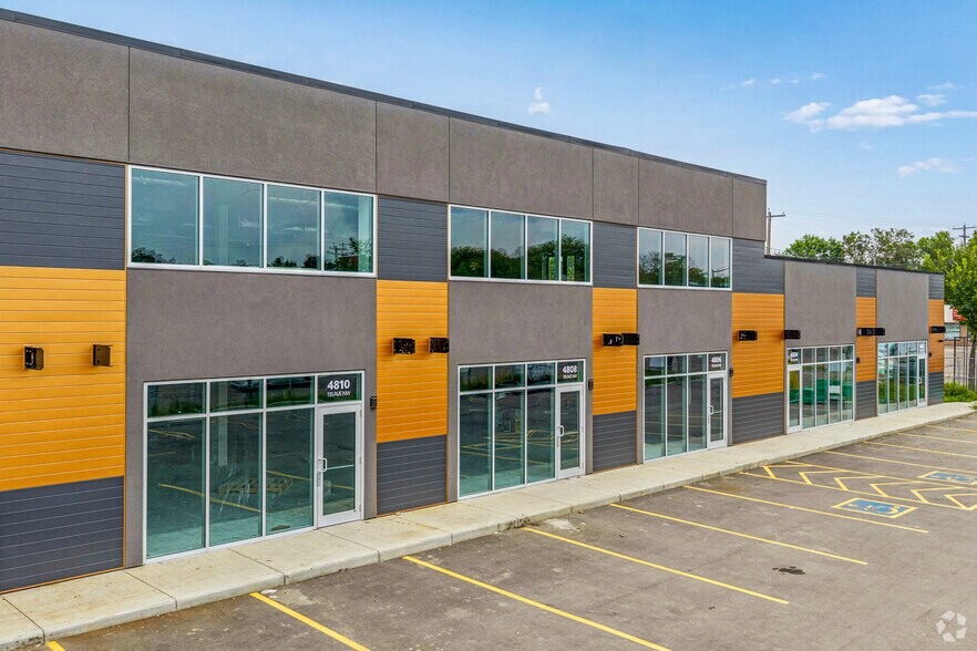 Primary Photo Of 4802 118 Ave NW, Edmonton Storefront For Lease