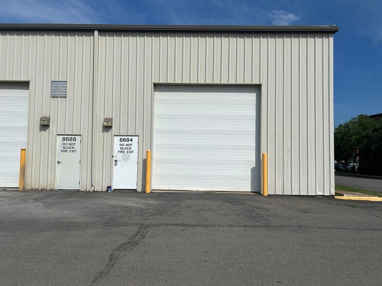 More Photos Of 8684-8704 Virginia Meadows Dr, Manassas Flex For Sale