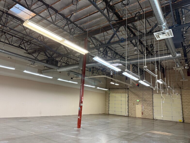 More Photos Of 2436 Precision Dr, Minden Flex For Lease