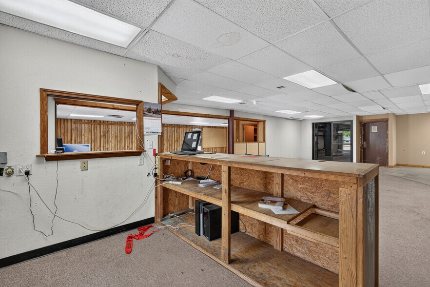 More Photos Of 479247 US Highway 64, Roland Warehouse For Sale