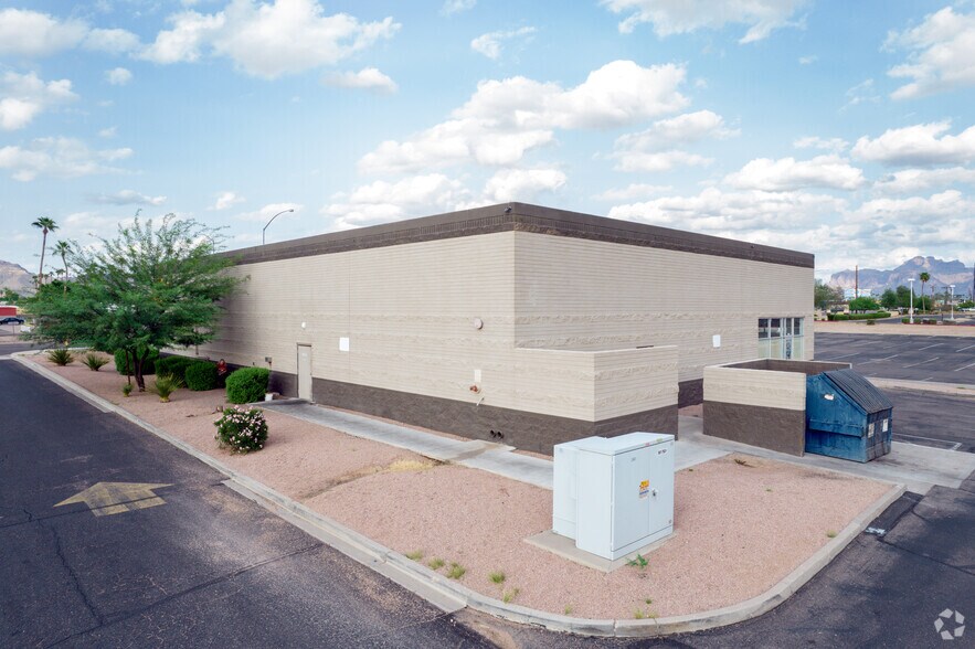 More Photos Of 10551-10755 E Apache Trl, Apache Junction Unknown For Lease