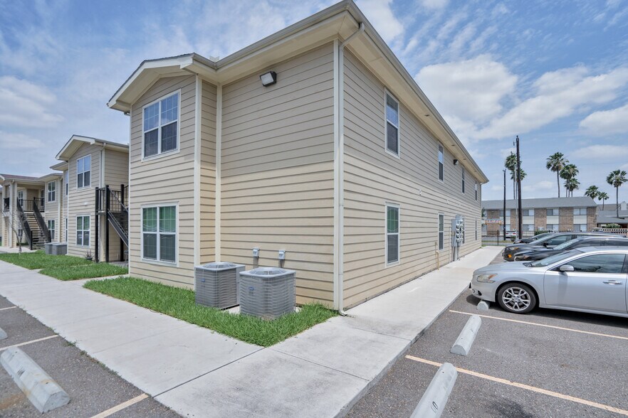 601 Lindberg Ave, McAllen, TX 78501 Apartments For Sale
