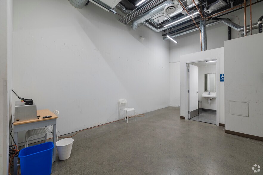 More Photos Of 2539 Telegraph Ave, Berkeley Apartments For Lease