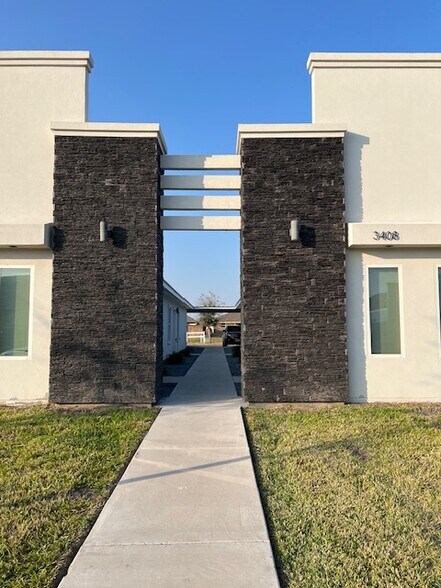 More Photos Of , McAllen Multifamily For Sale