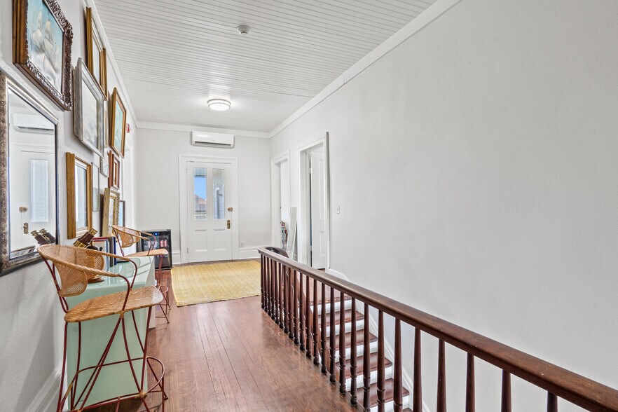 More Photos Of 1103 33rd St, Galveston Hotel For Sale