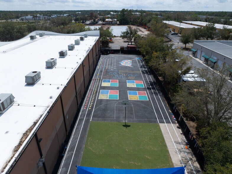 More Photos Of 1000 Innovation Ave, North Port Freestanding For Sale