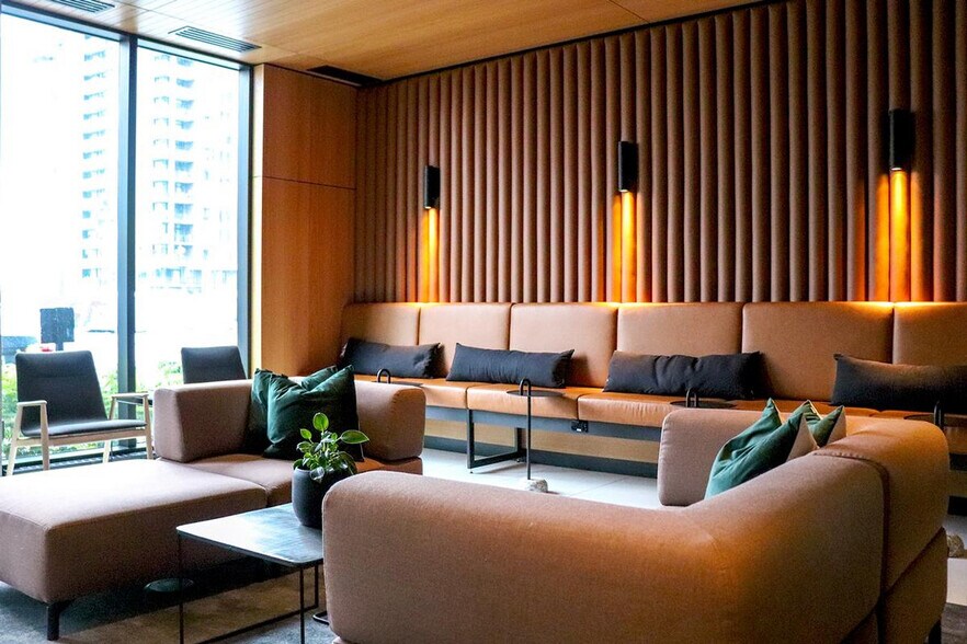 More Photos Of 8405 Pl Saint-Charles, Brossard Apartments For Lease