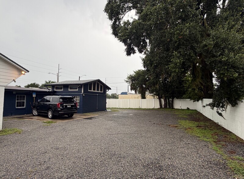 More Photos Of 8507 Forest City Rd, Orlando Office For Sale