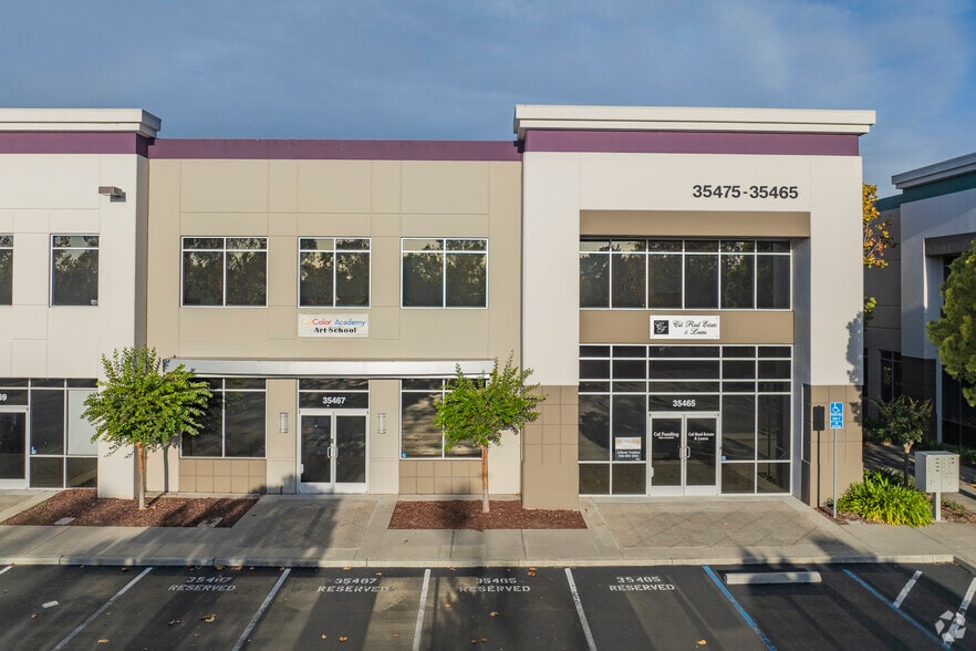 More Photos Of 35465-35475 Dumbarton Ct, Newark Research And Development For Sale