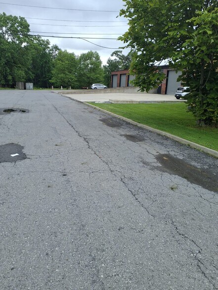 More Photos Of 368-392 Highland Ave Ext, Middletown Warehouse For Lease