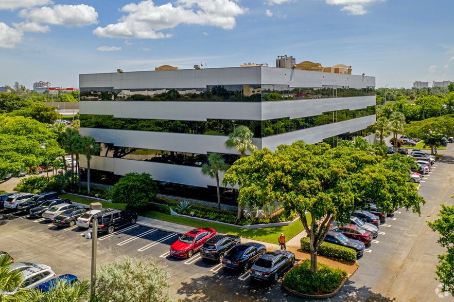 More Photos Of 1818 S Australian Ave, West Palm Beach Office For Lease
