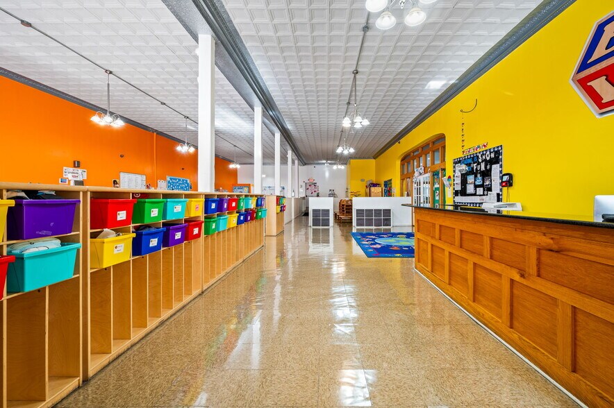 More Photos Of 209-215 Fairmount Ave, Philadelphia Storefront Retail Residential For Sale