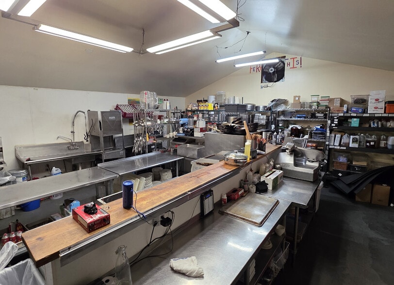 More Photos Of 320 S Weber St, Colorado Springs Specialty For Sale