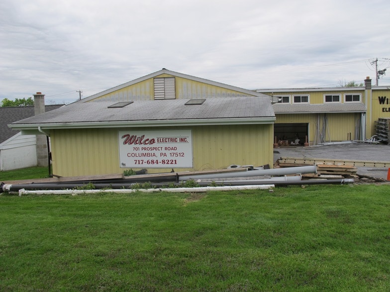 More Photos Of 4056 Marietta Ave, Mount Joy Light Distribution For Lease
