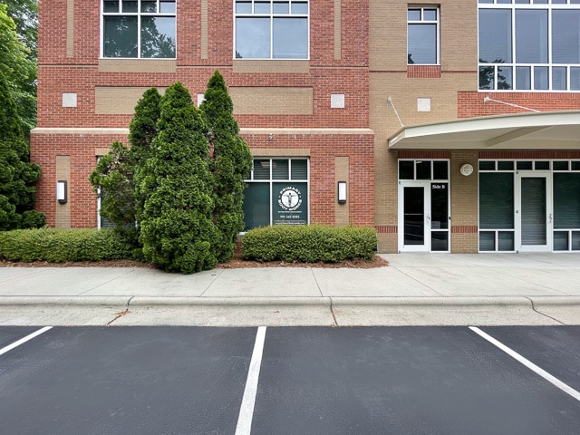 More Photos Of 160 MacGregor Pines Dr, Cary Medical For Sale