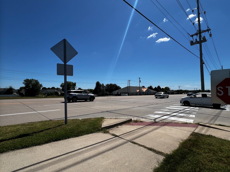 More Photos Of 2696 Babble Creek ln, O'Fallon Carwash For Sale