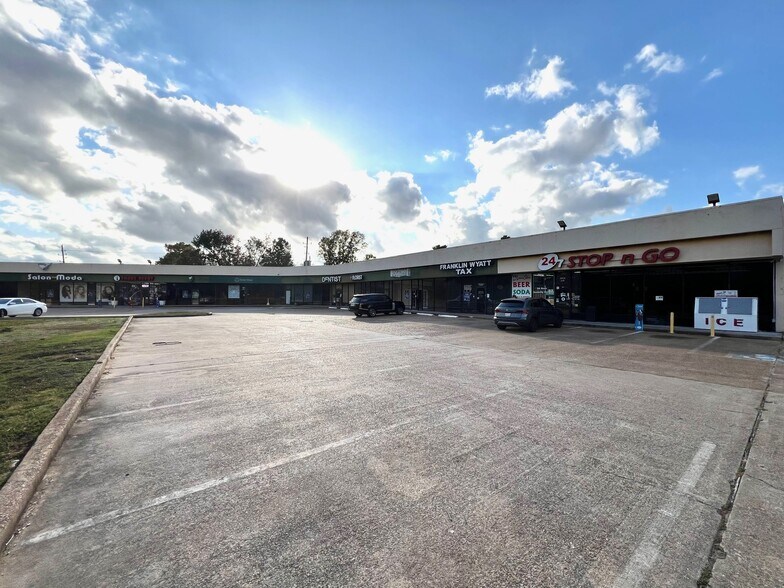 More Photos Of 24307 Aldine Westfield Rd, Spring Unknown For Lease