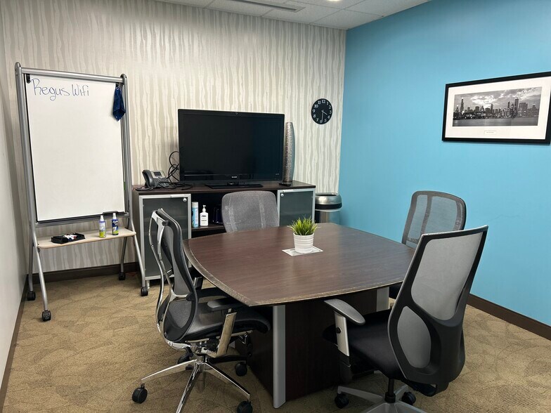 More Photos Of 3415 S Sepulveda Blvd, Los Angeles Coworking Space