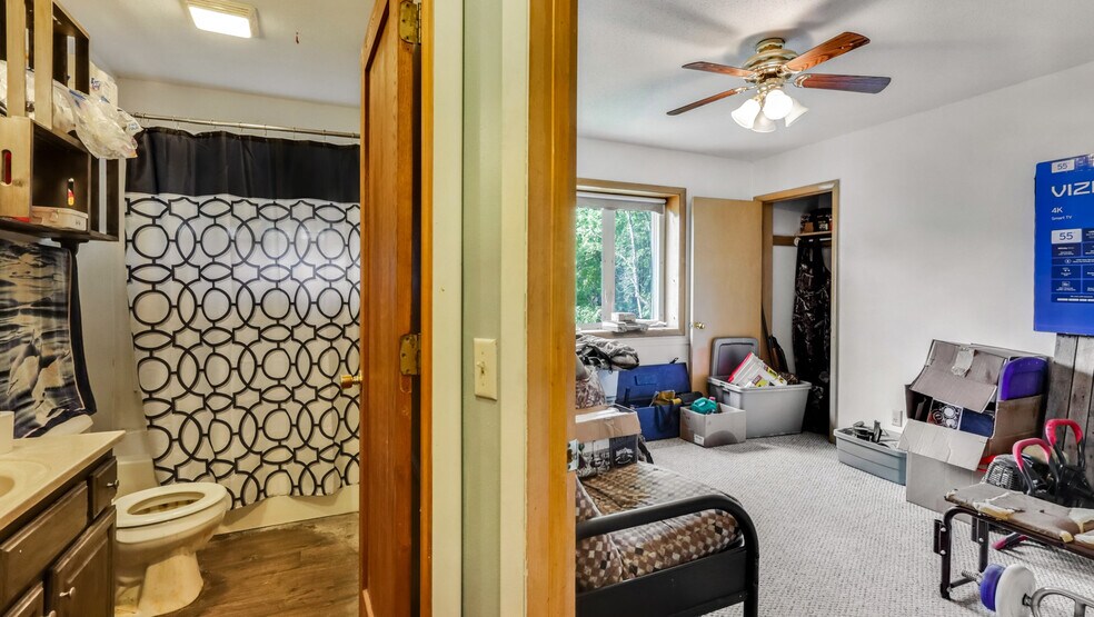 More Photos Of 106 S Harding St, Owen Apartments For Sale