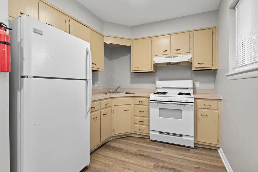 More Photos Of 3800 Elmerton Ave, Harrisburg Apartments For Sale