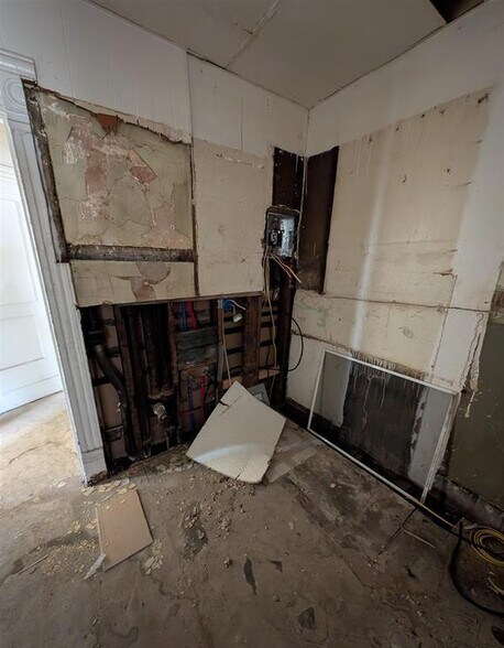 More Photos Of 601-609 NE Perry Ave, Peoria Apartments For Sale