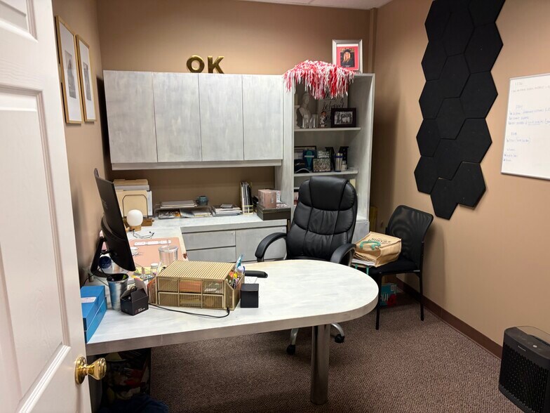 More Photos Of 2518 N Mount Juliet Rd, Mount Juliet Office For Lease