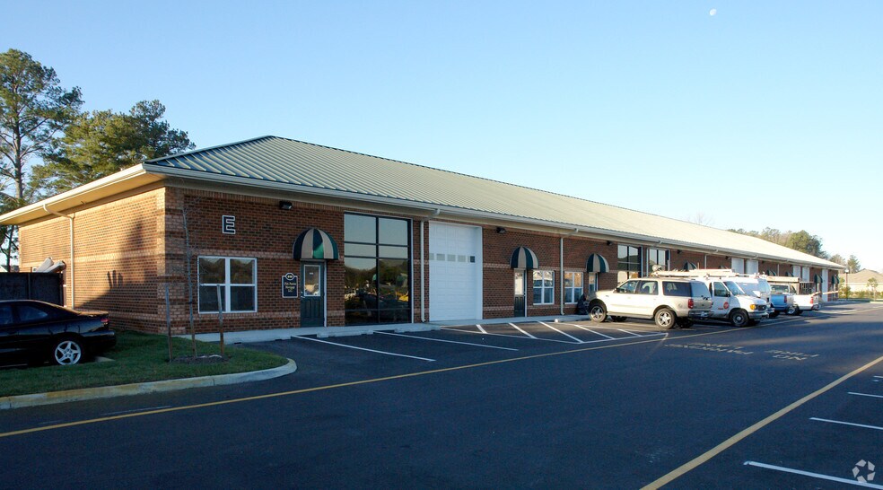 Primary Photo Of 646-662 Prosperity Way, Chesapeake Flex For Lease