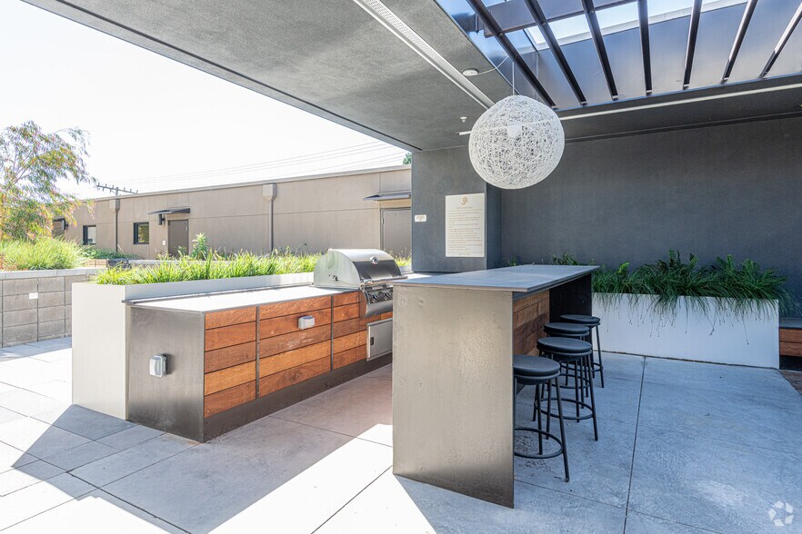 More Photos Of 1500-1510 San Pablo Ave, Berkeley Apartments For Lease