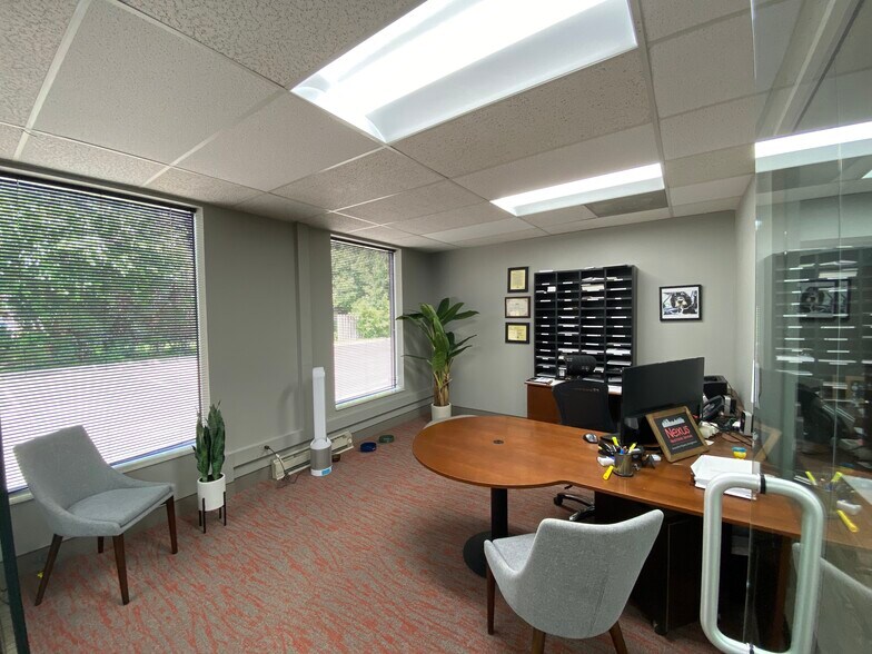More Photos Of 5701 N Kentucky Ave, Crystal Loft Creative Space For Sale