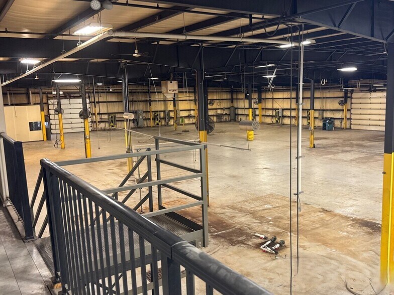 More Photos Of , Butler Unknown For Sale