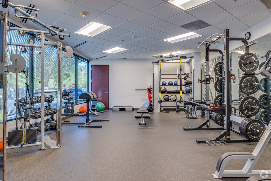 More Photos Of 2398 E Camelback Rd, Phoenix Unknown For Lease