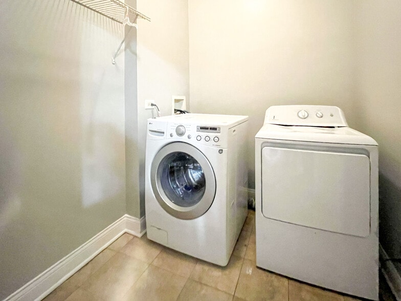 More Photos Of 3548 W 13th Pl, Chicago Apartments For Sale