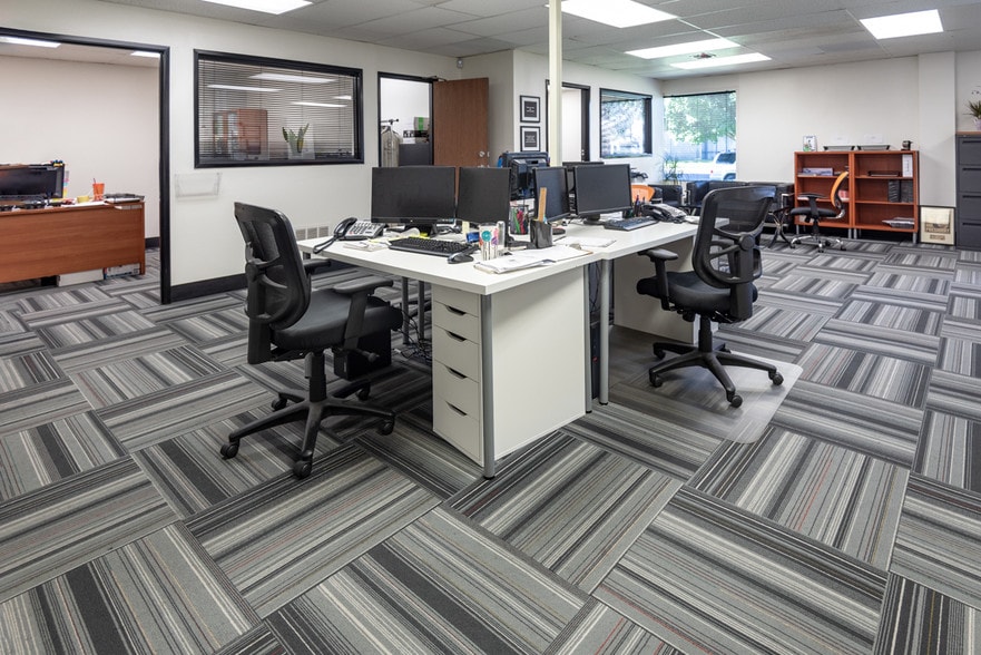 More Photos Of 20700 Belshaw Ave, Carson Warehouse For Lease