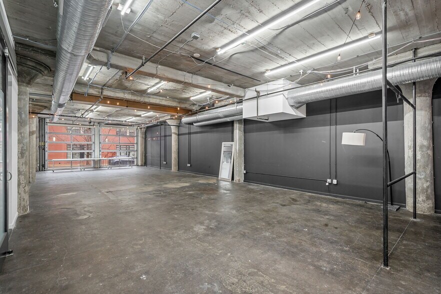 More Photos Of 511 N Garrison Ave, Saint Louis Office For Lease