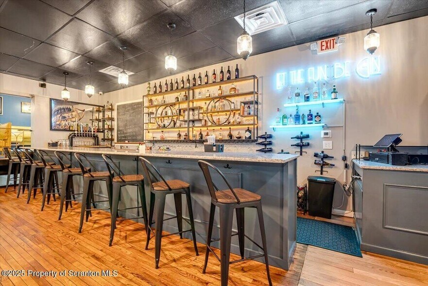 More Photos Of 1302 Adams Ave, Scranton Restaurant For Sale