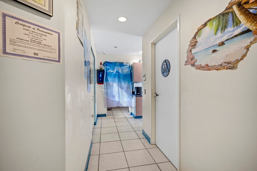 More Photos Of 10455 Lower Azusa Rd, Temple City Medical For Sale