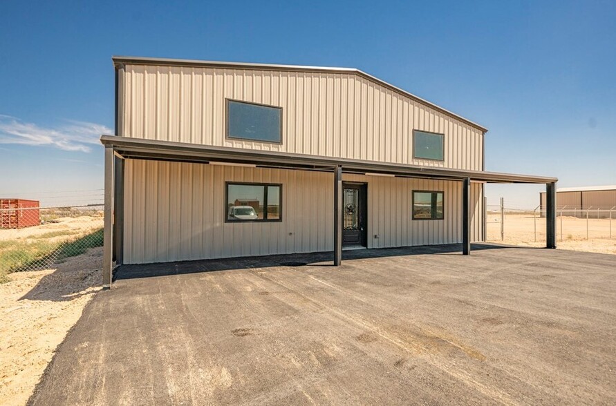 Primary Photo Of 14030 W Silver Fox Trl, Odessa Warehouse For Lease