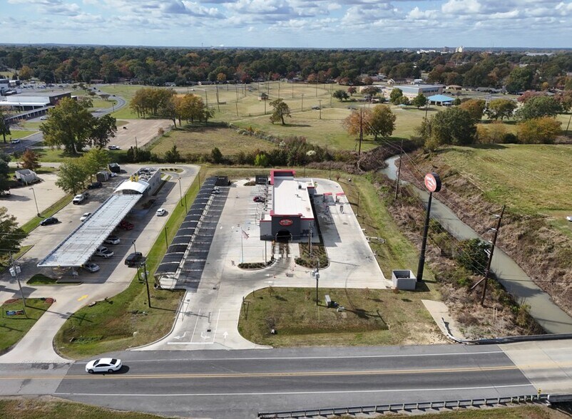 More Photos Of 1502 Martin Luther King Jr Dr, Monroe General Retail For Sale