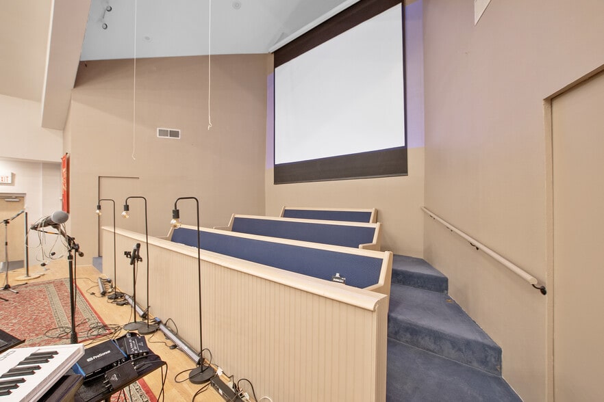 More Photos Of 1050 E Baseline Rd, Phoenix Religious Facility For Sale