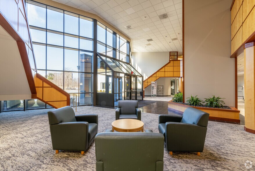 More Photos Of 101 Edgewater Dr, Wakefield Office For Lease